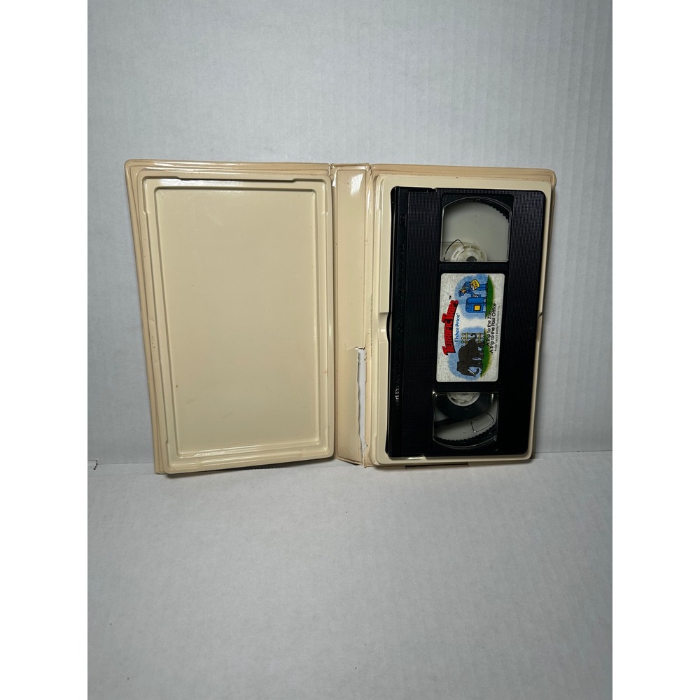 Fisher Price Terrific Trips VHS Zoo Post Office 1987 Vintage Educational Video - Picture 3 of 3